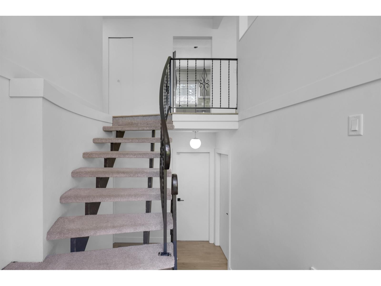 2803 BABICH STREET Image 21