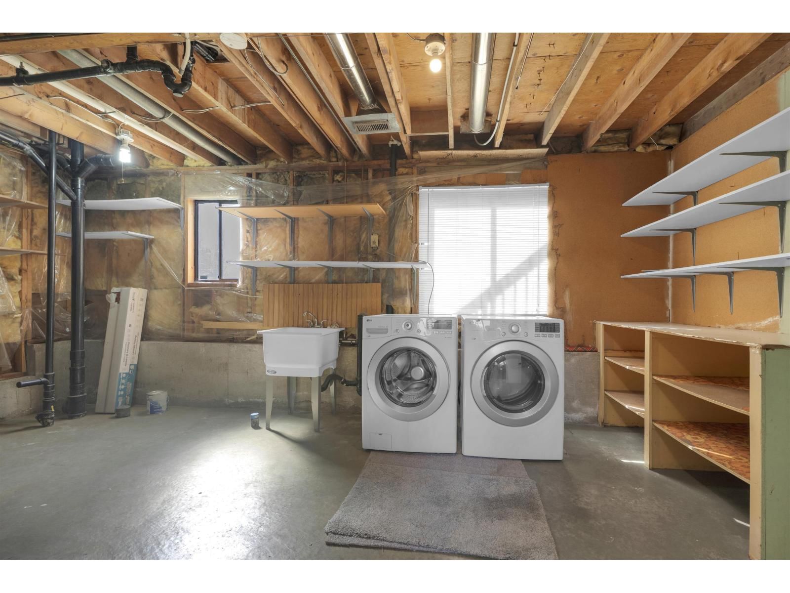 2803 BABICH STREET Image 26