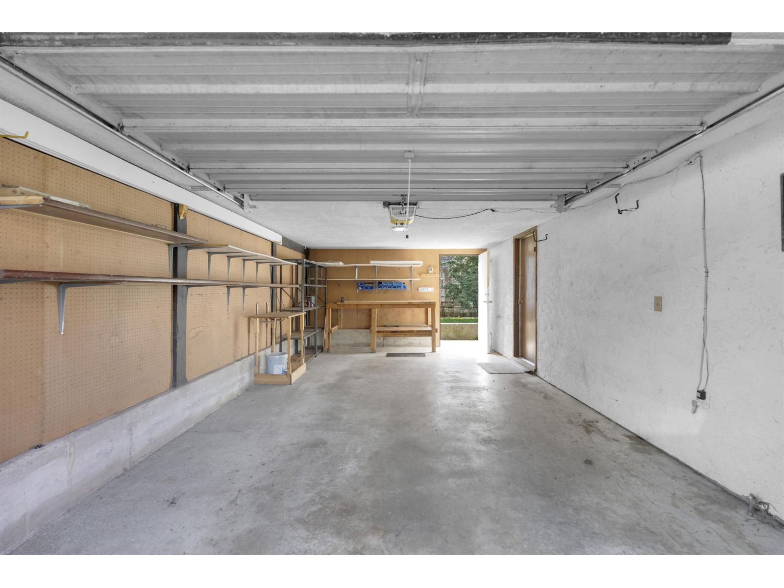 2803 BABICH STREET Image 30