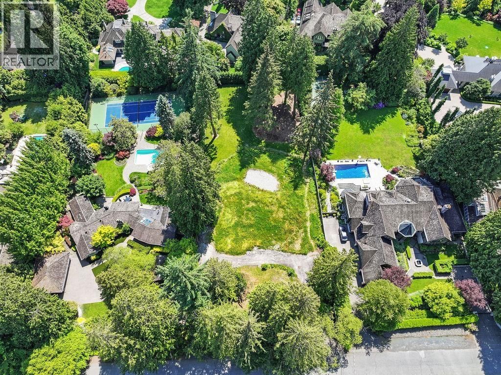 2976 PALMERSTON AVENUE Image 5