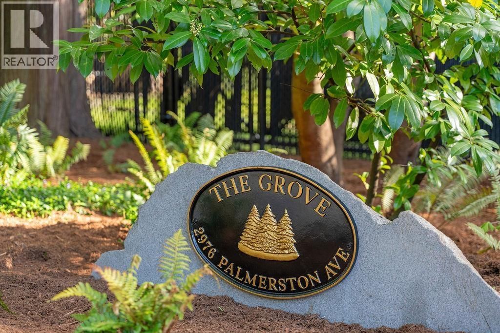 2976 PALMERSTON AVENUE Image 7