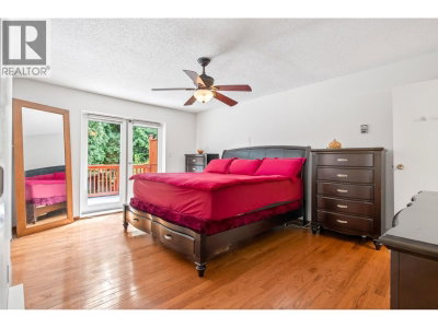2176 LAURIER Avenue | Port Coquitlam British Columbia | Slide Image Seventeen