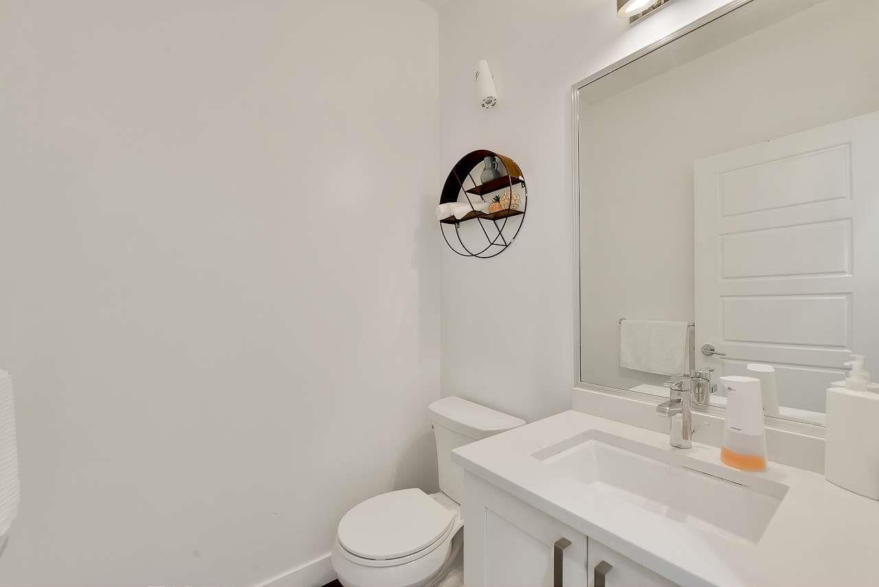 10 - 13864 HYLAND ROAD Image 11