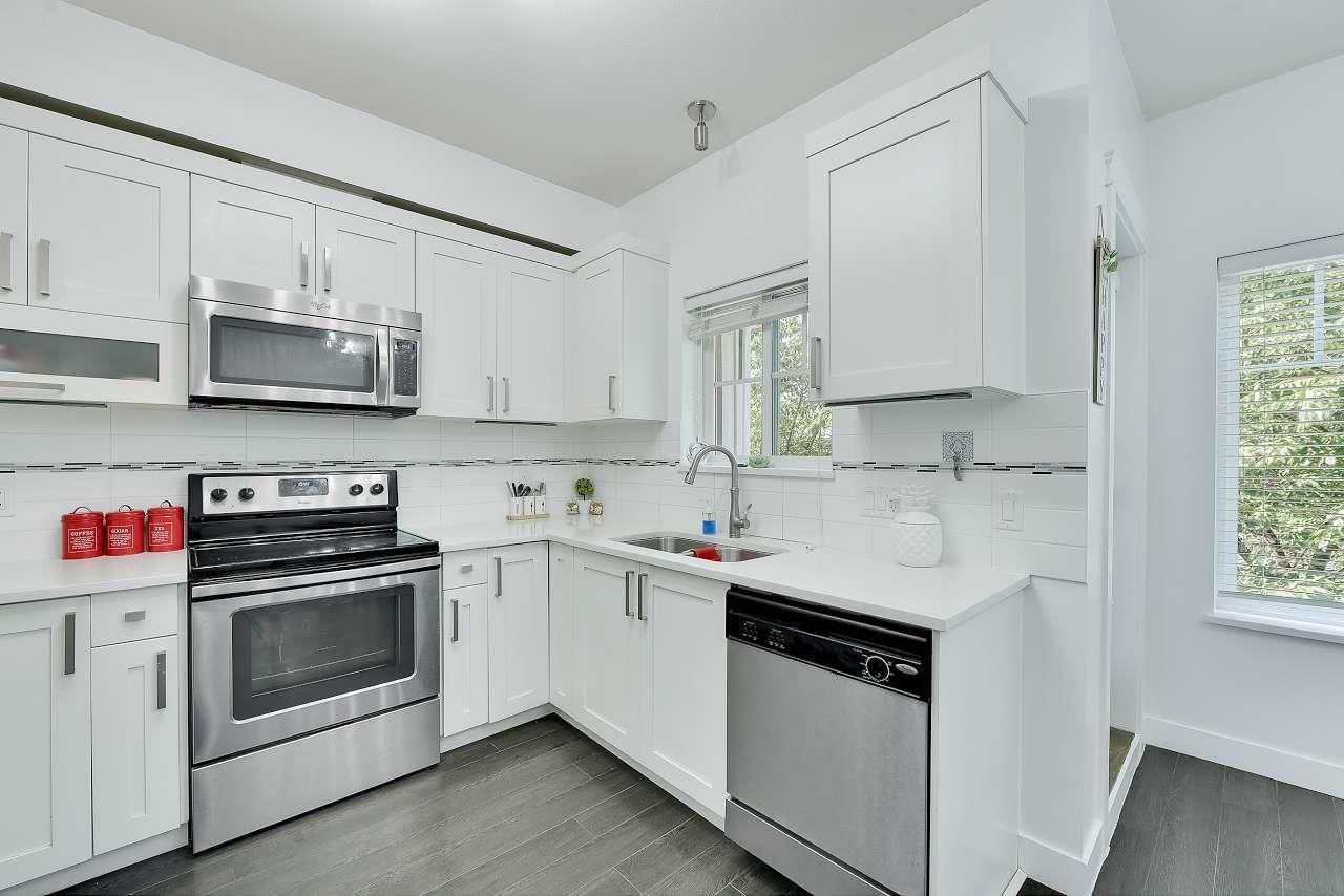 10 - 13864 HYLAND ROAD Image 12