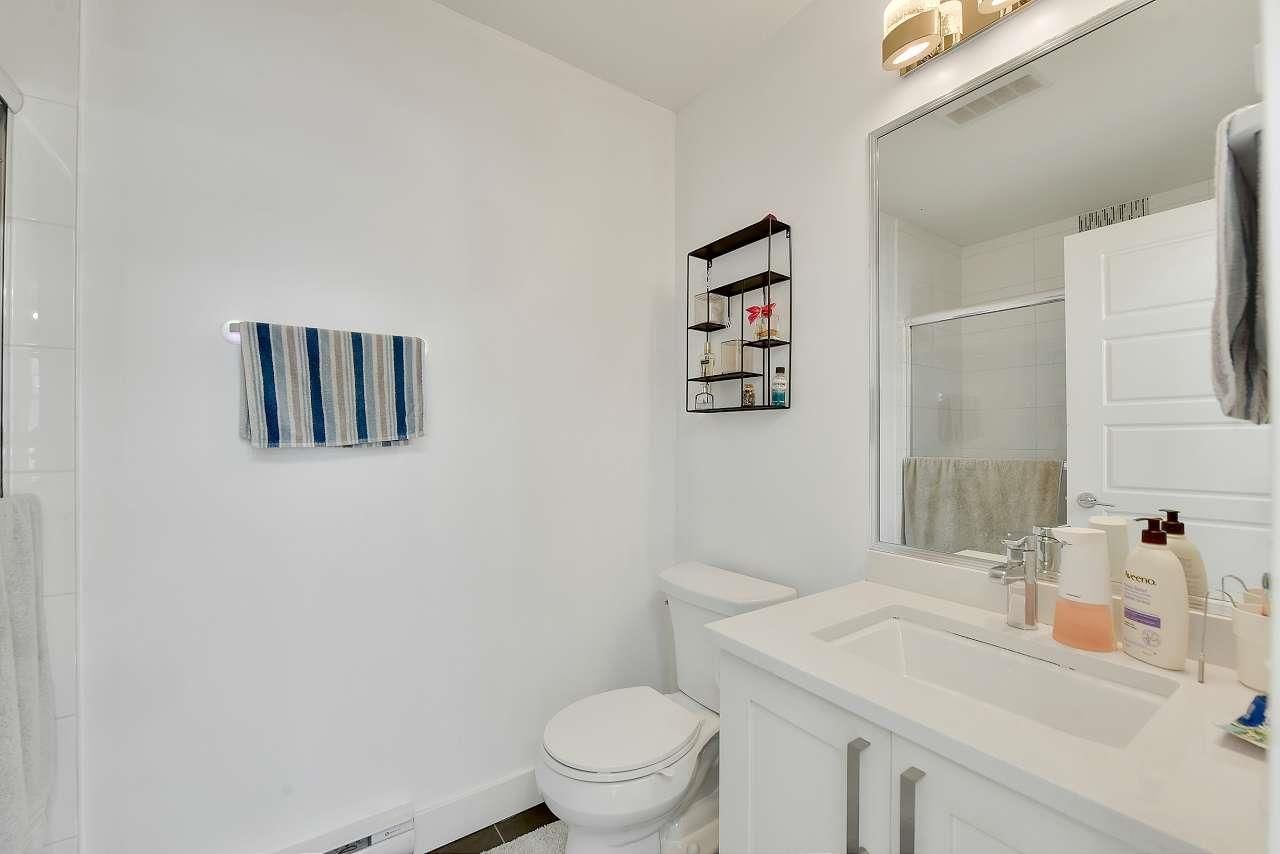 10 - 13864 HYLAND ROAD Image 27