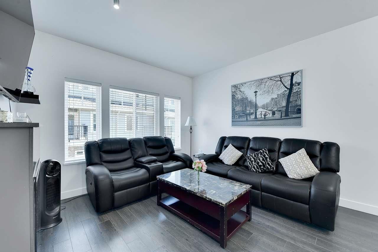 10 - 13864 HYLAND ROAD Image 8