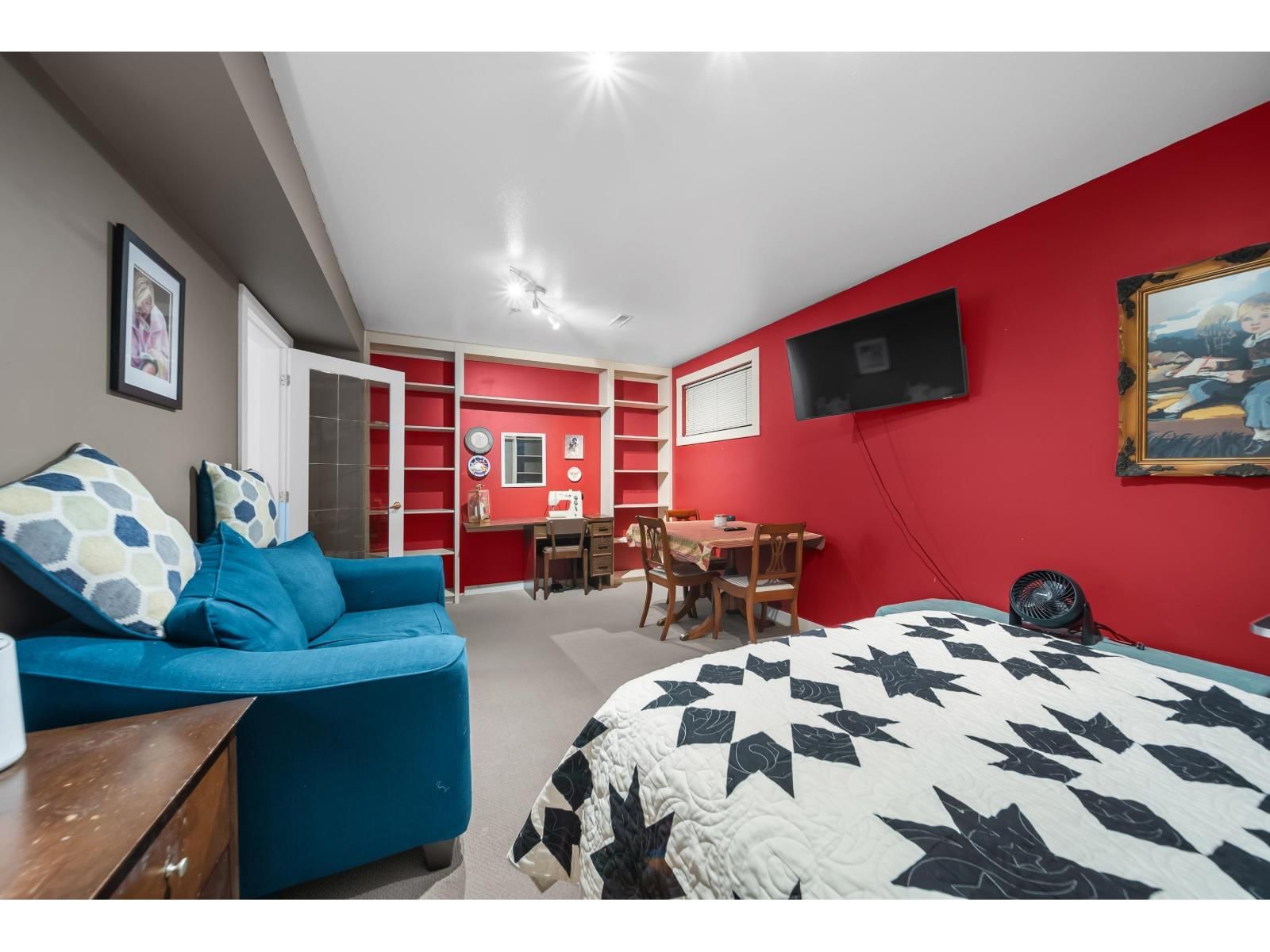 69 - 3087 IMMEL STREET Image 25