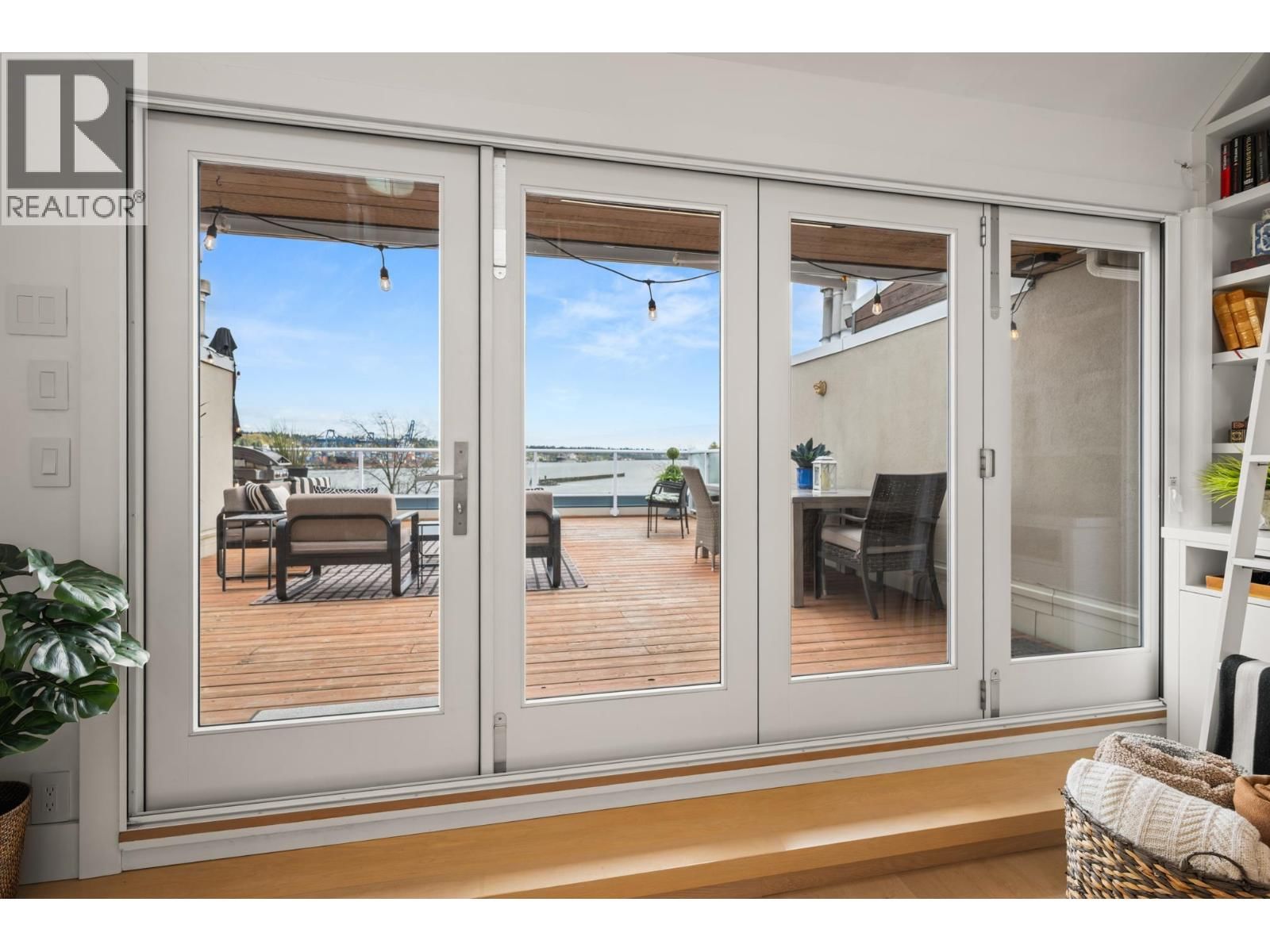 418 - 5 K DE K COURT Image 14