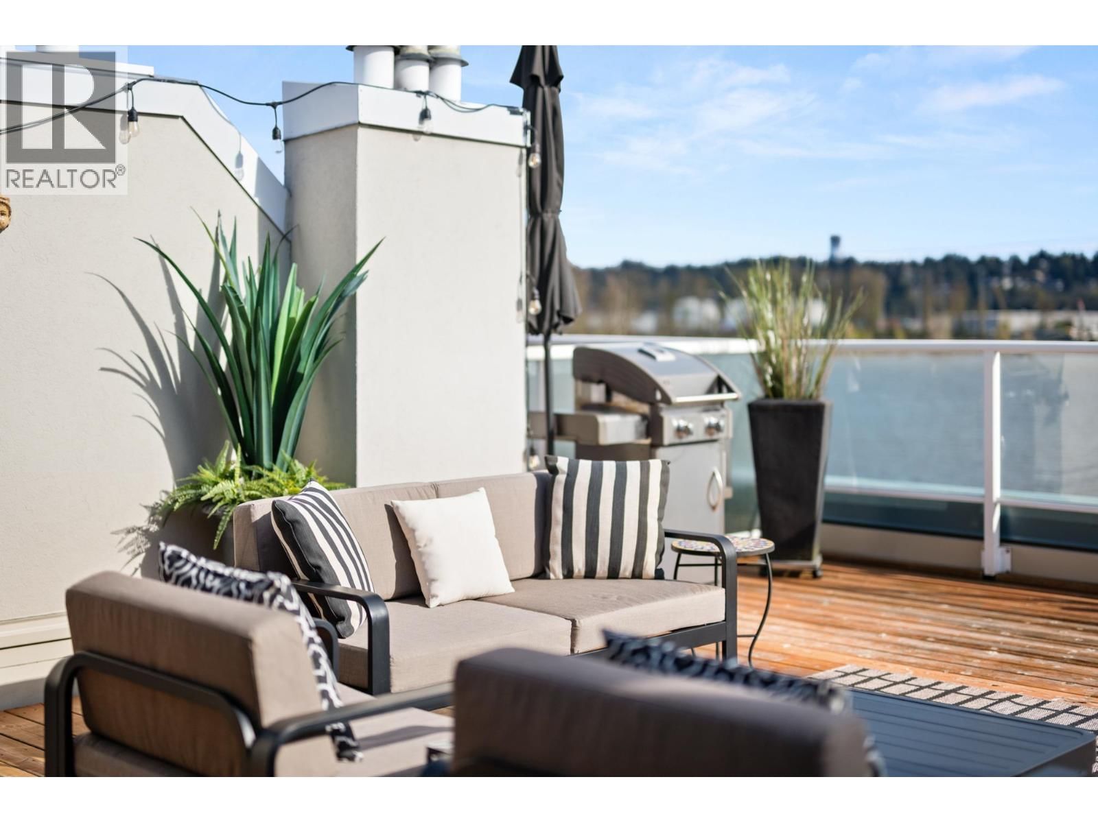 418 - 5 K DE K COURT Image 16