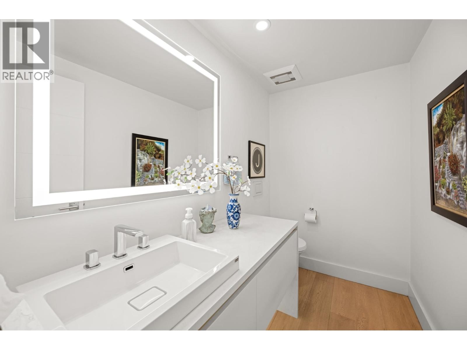 418 - 5 K DE K COURT Image 25