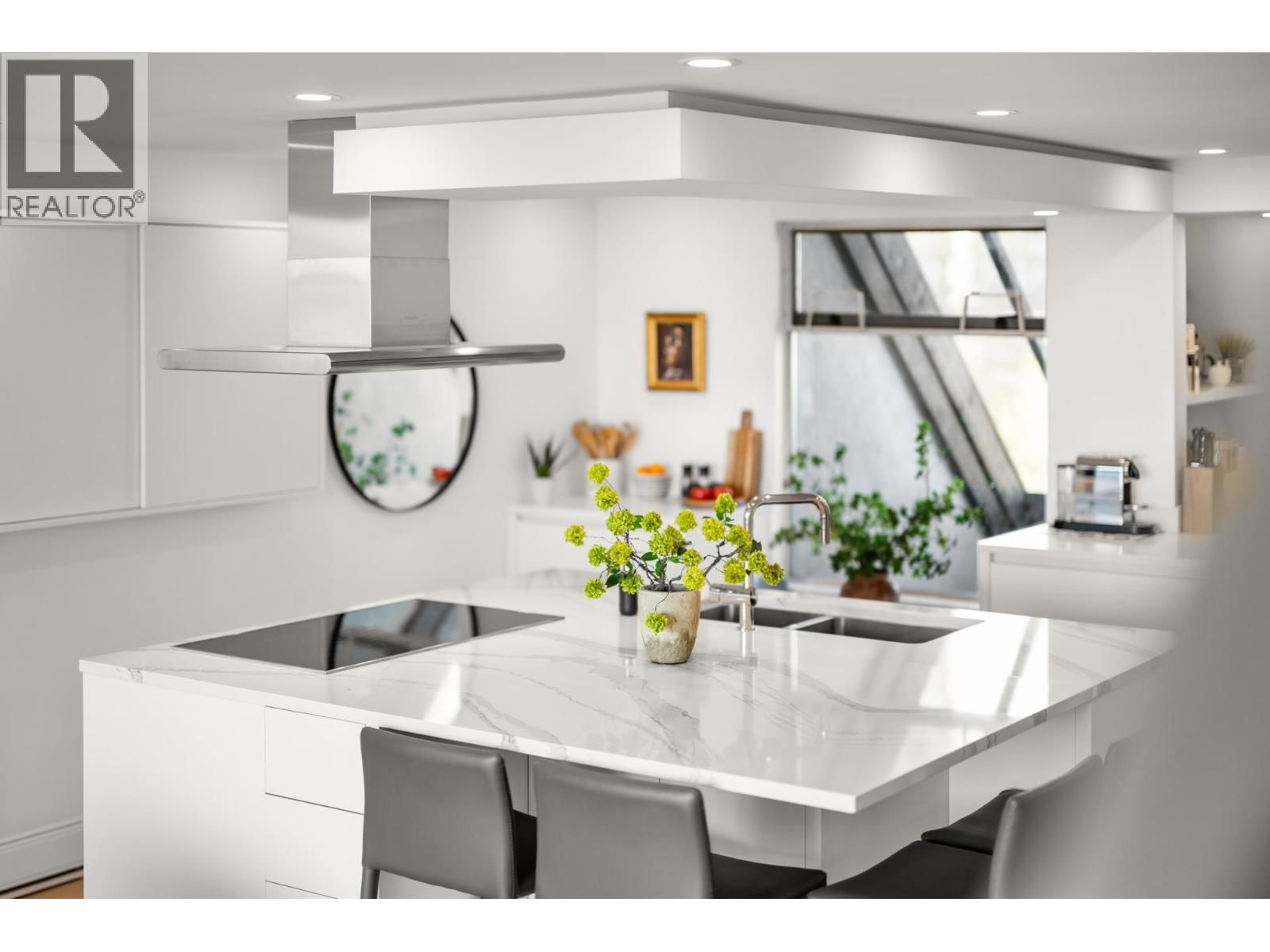 418 - 5 K DE K COURT Image 7