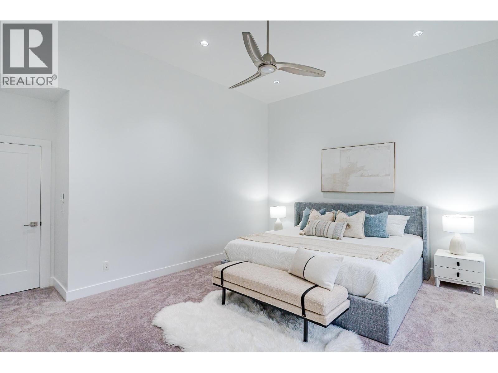 69 - 3295 SUNNYSIDE ROAD Image 27