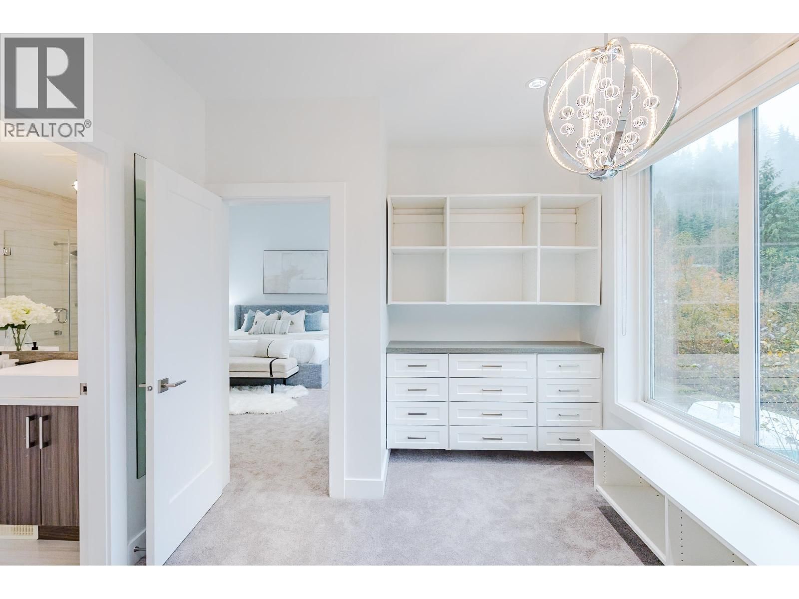 69 - 3295 SUNNYSIDE ROAD Image 33