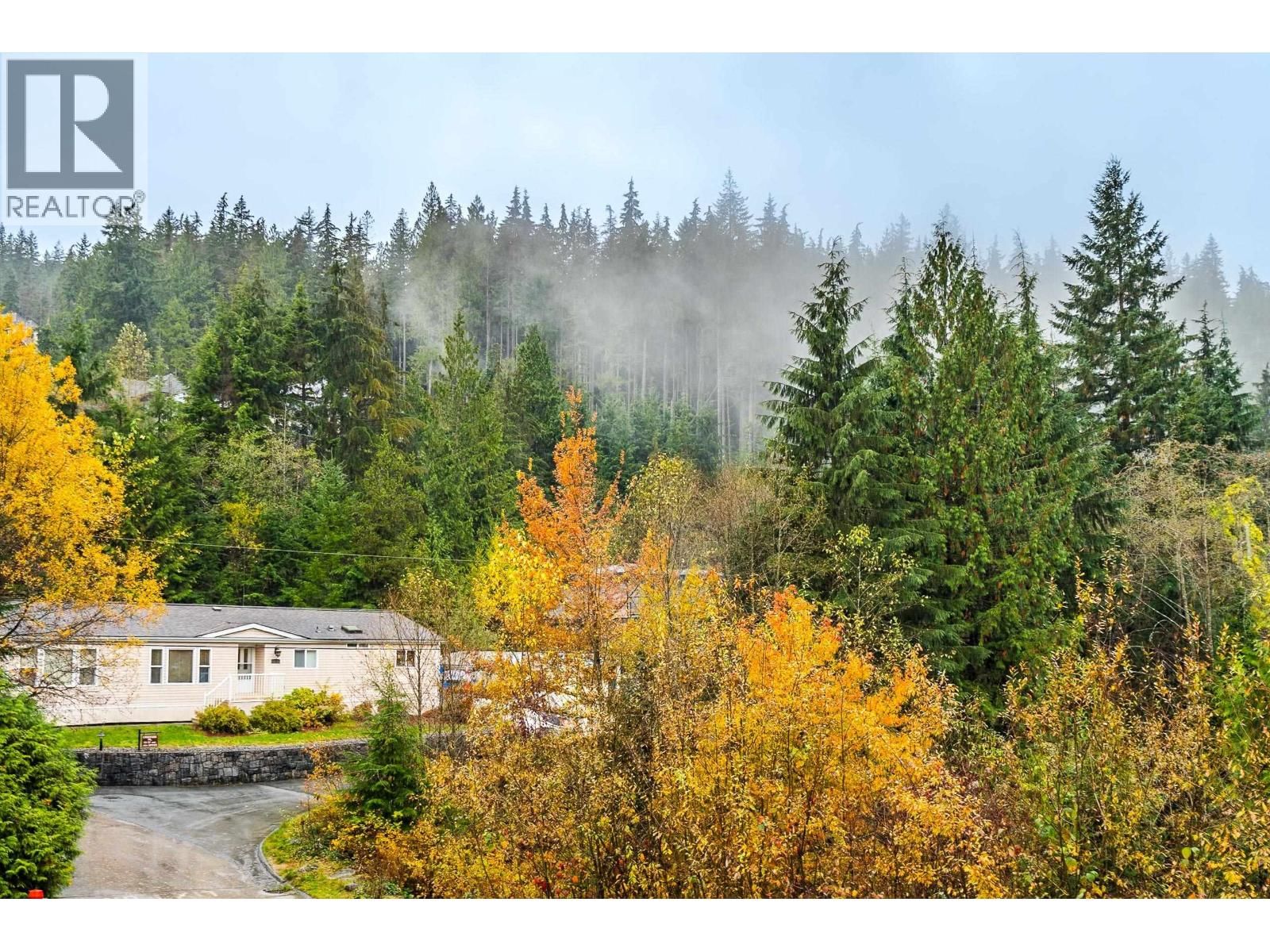 69 - 3295 SUNNYSIDE ROAD Image 37