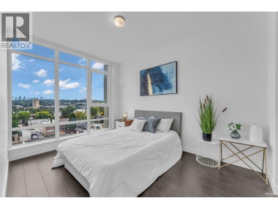 2085 SKYLINE Court | Burnaby British Columbia | Slide Image Seventeen