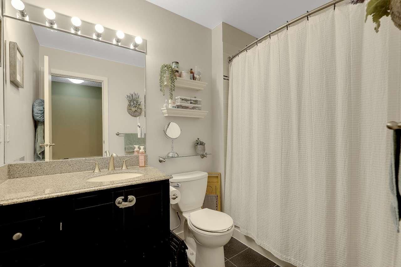 6756 197 STREET Image 2