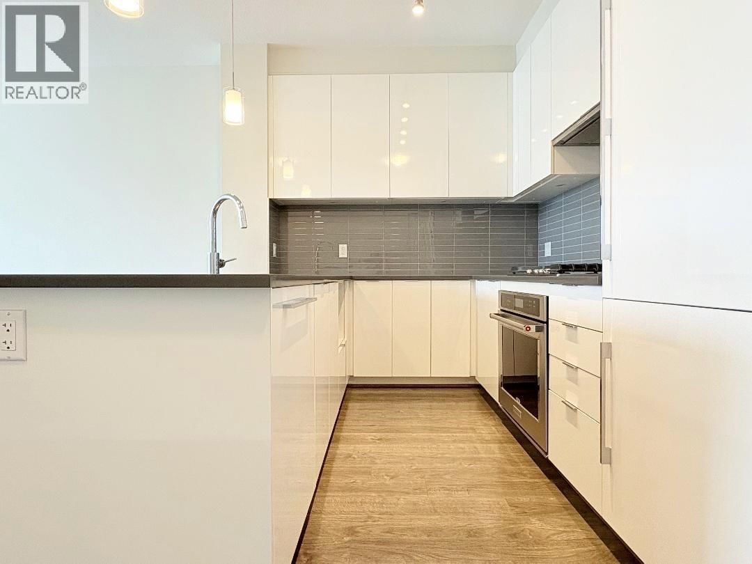 509 - 9388 TOMICKI AVENUE Image 13