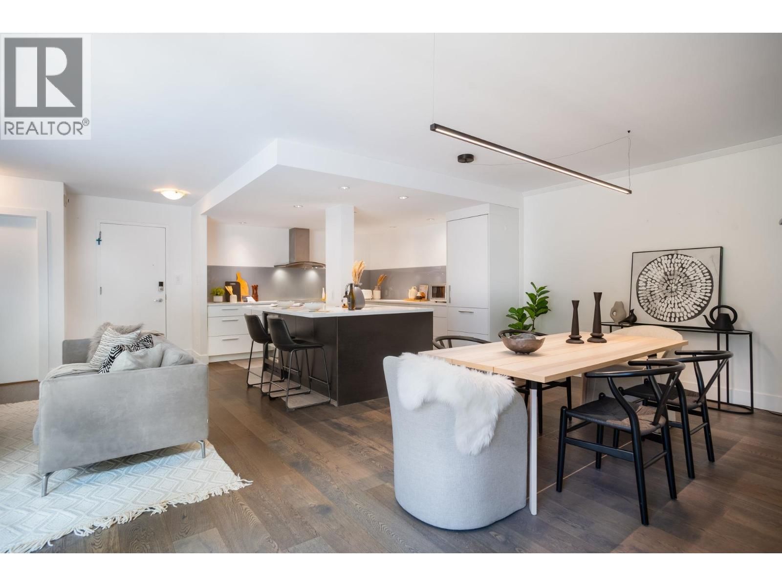 316 - 4900 CARTIER STREET Image 16