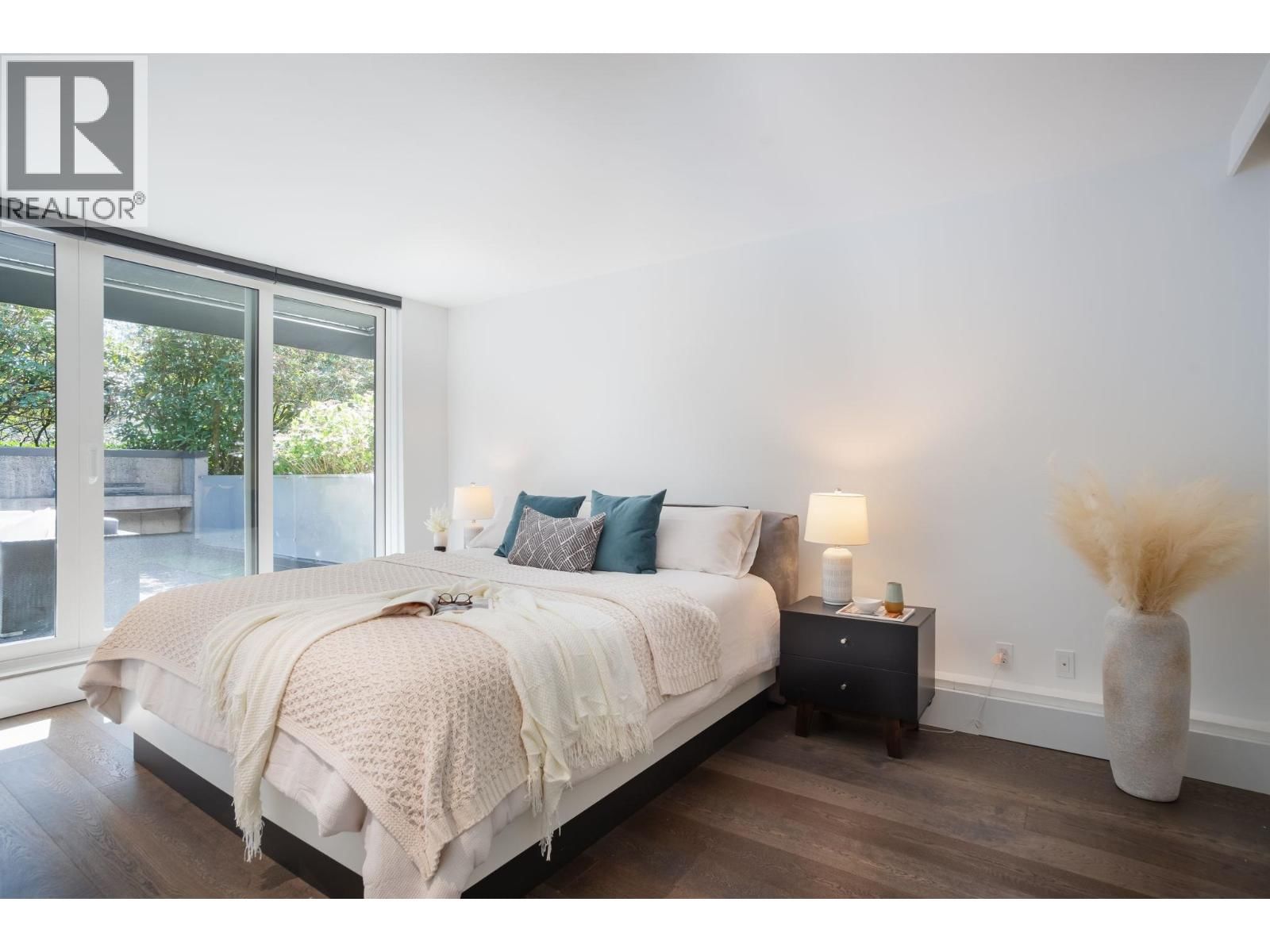 316 - 4900 CARTIER STREET Image 17