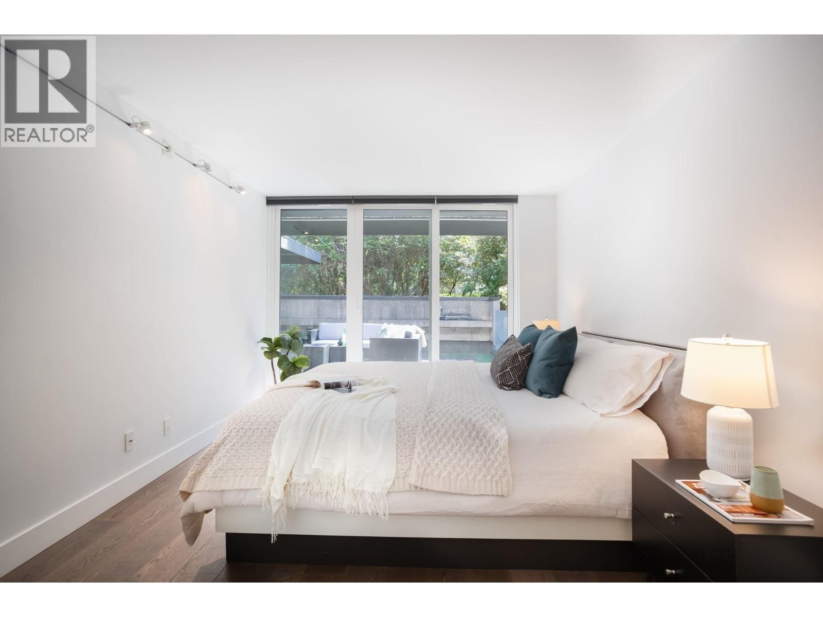 316 - 4900 CARTIER STREET Image 18