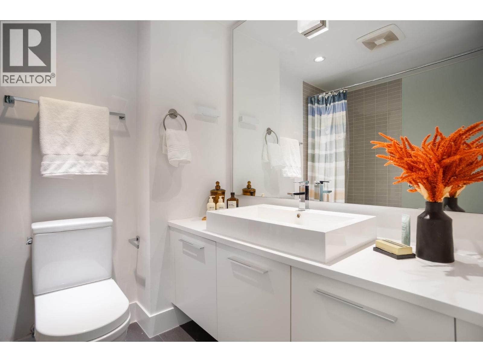 316 - 4900 CARTIER STREET Image 21