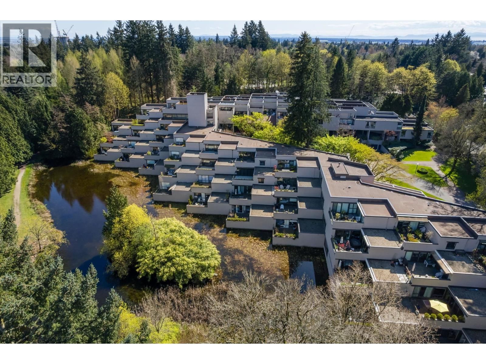 316 - 4900 CARTIER STREET Image 30