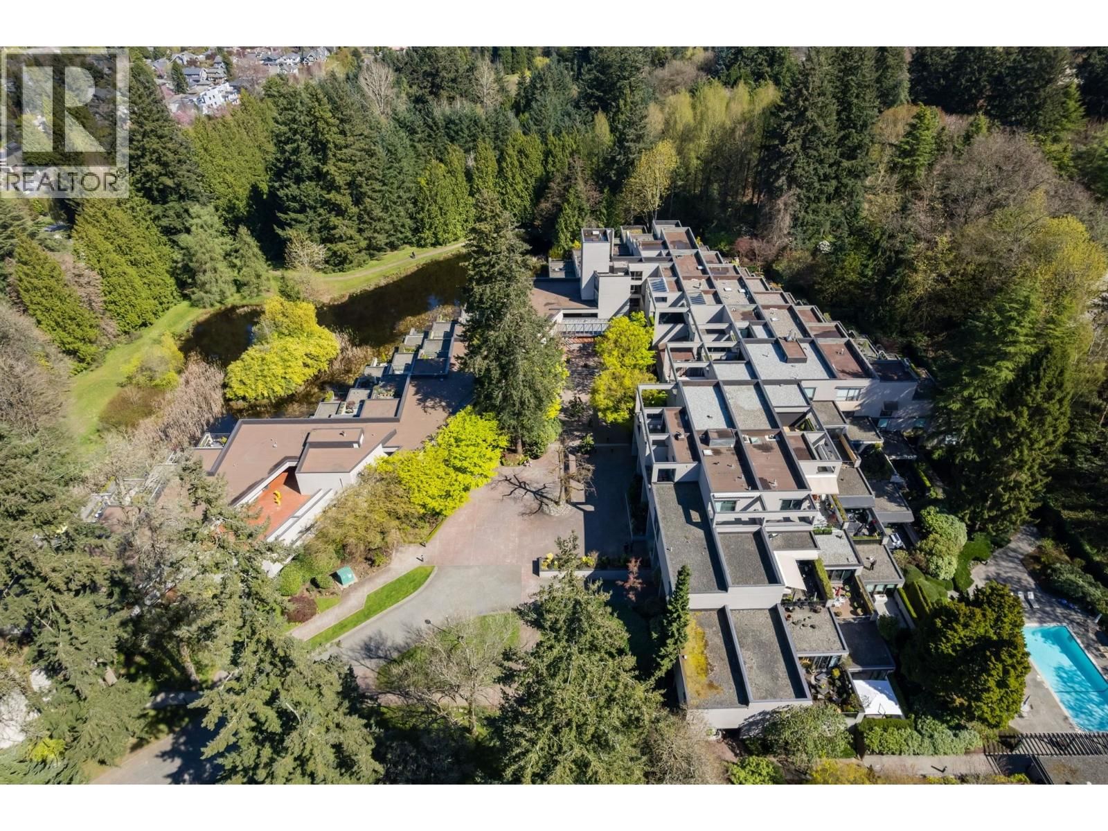 316 - 4900 CARTIER STREET Image 33