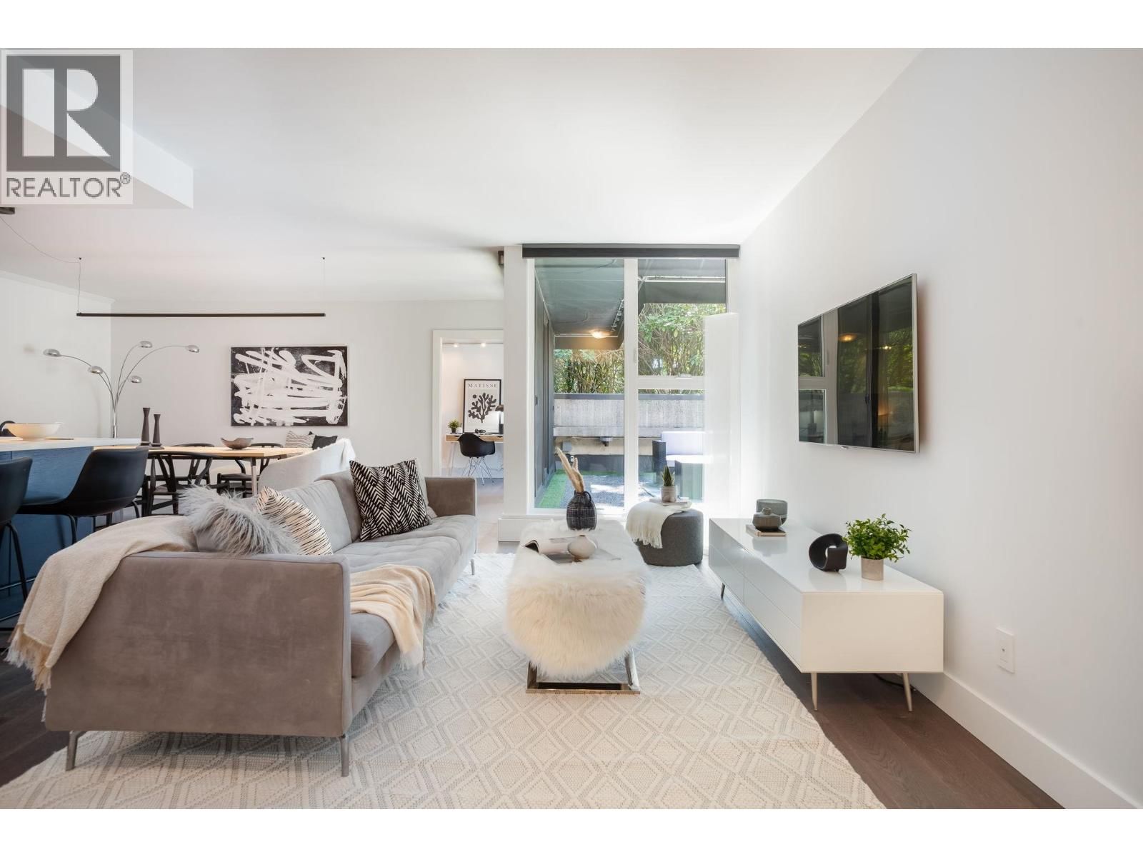 316 - 4900 CARTIER STREET Image 5