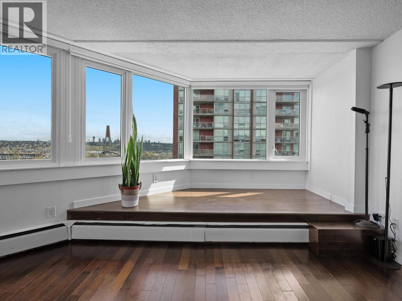 1203 - 31 ELLIOT STREET Image 21