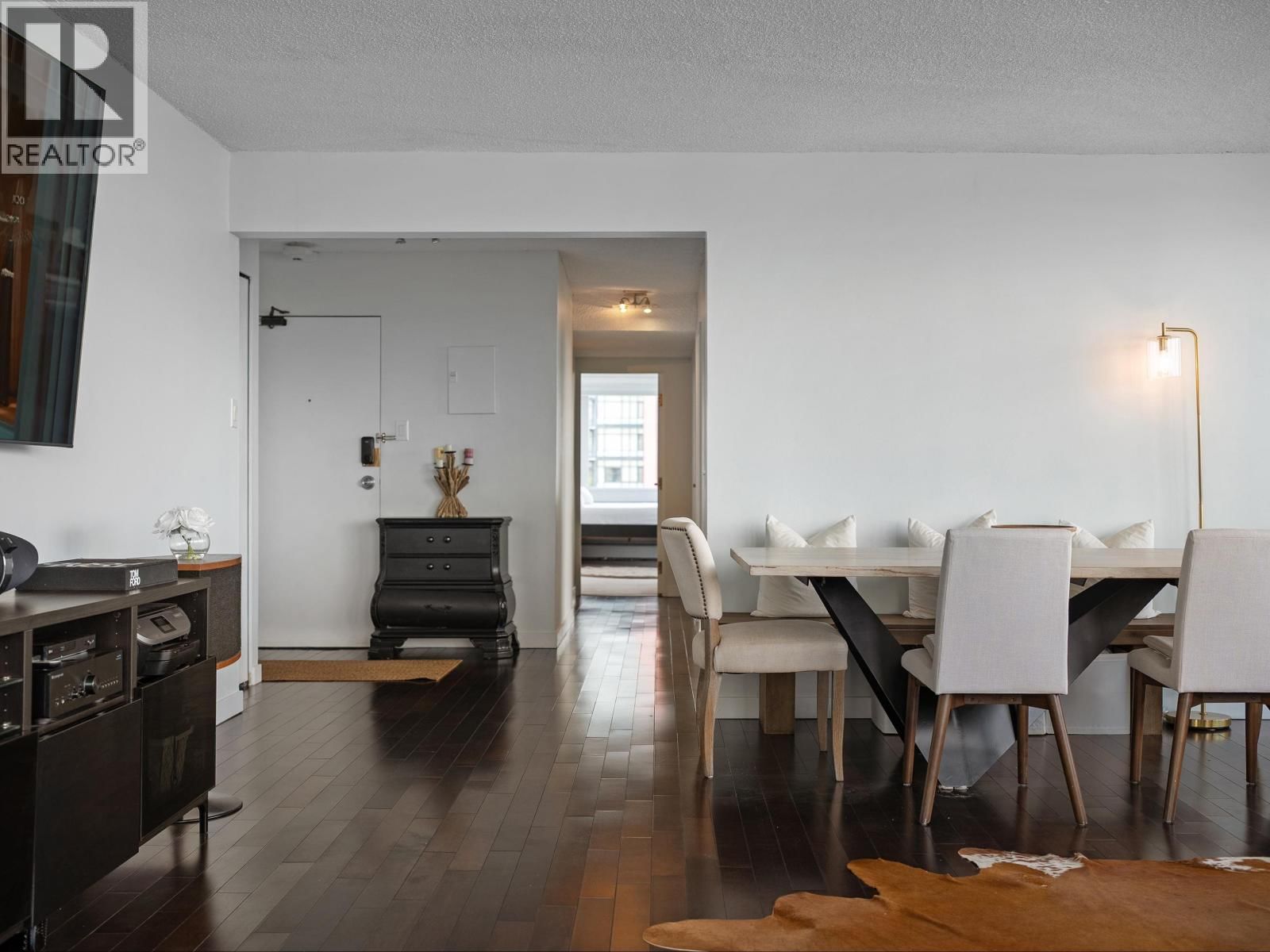 1203 - 31 ELLIOT STREET Image 8