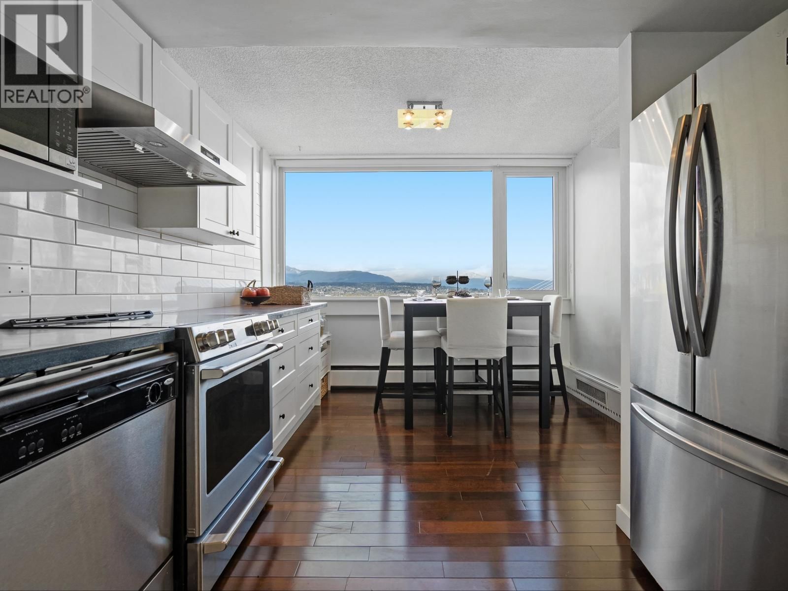 1203 - 31 ELLIOT STREET Image 9