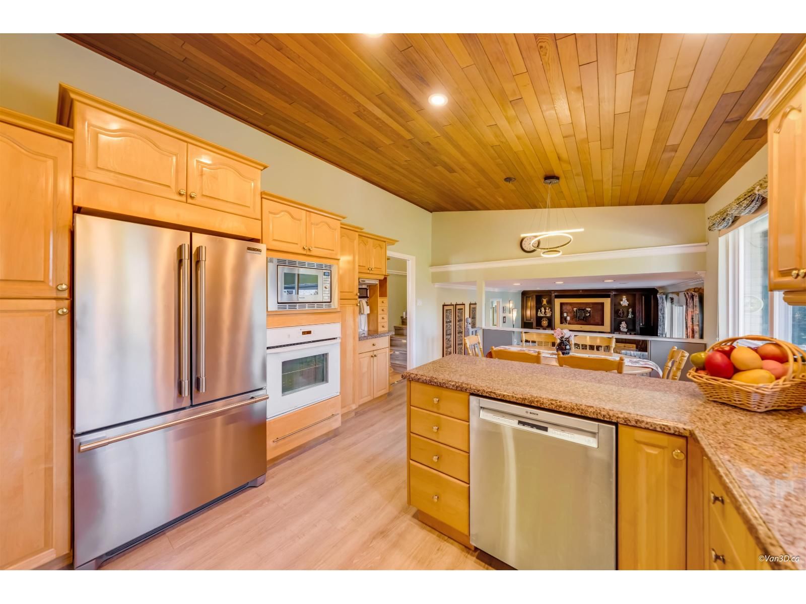 11761 CASCADE DRIVE Image 12