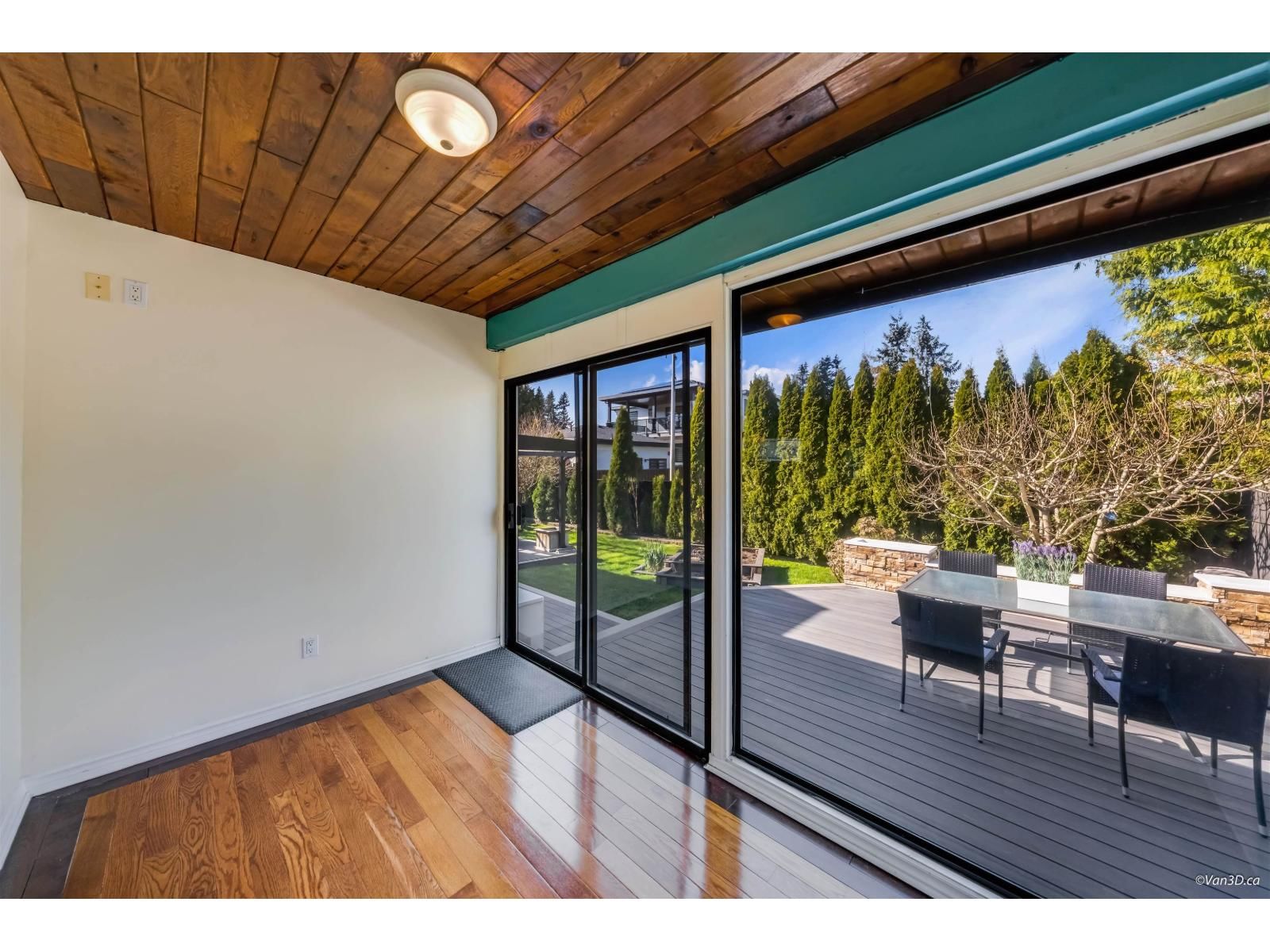 11761 CASCADE DRIVE Image 26