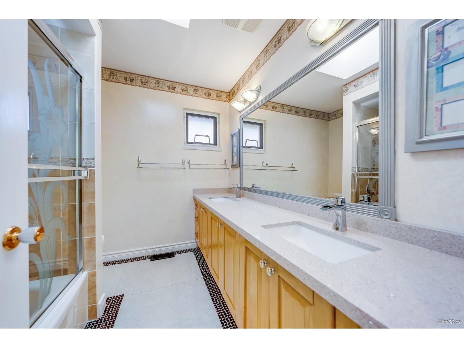 11761 CASCADE DRIVE Image 39