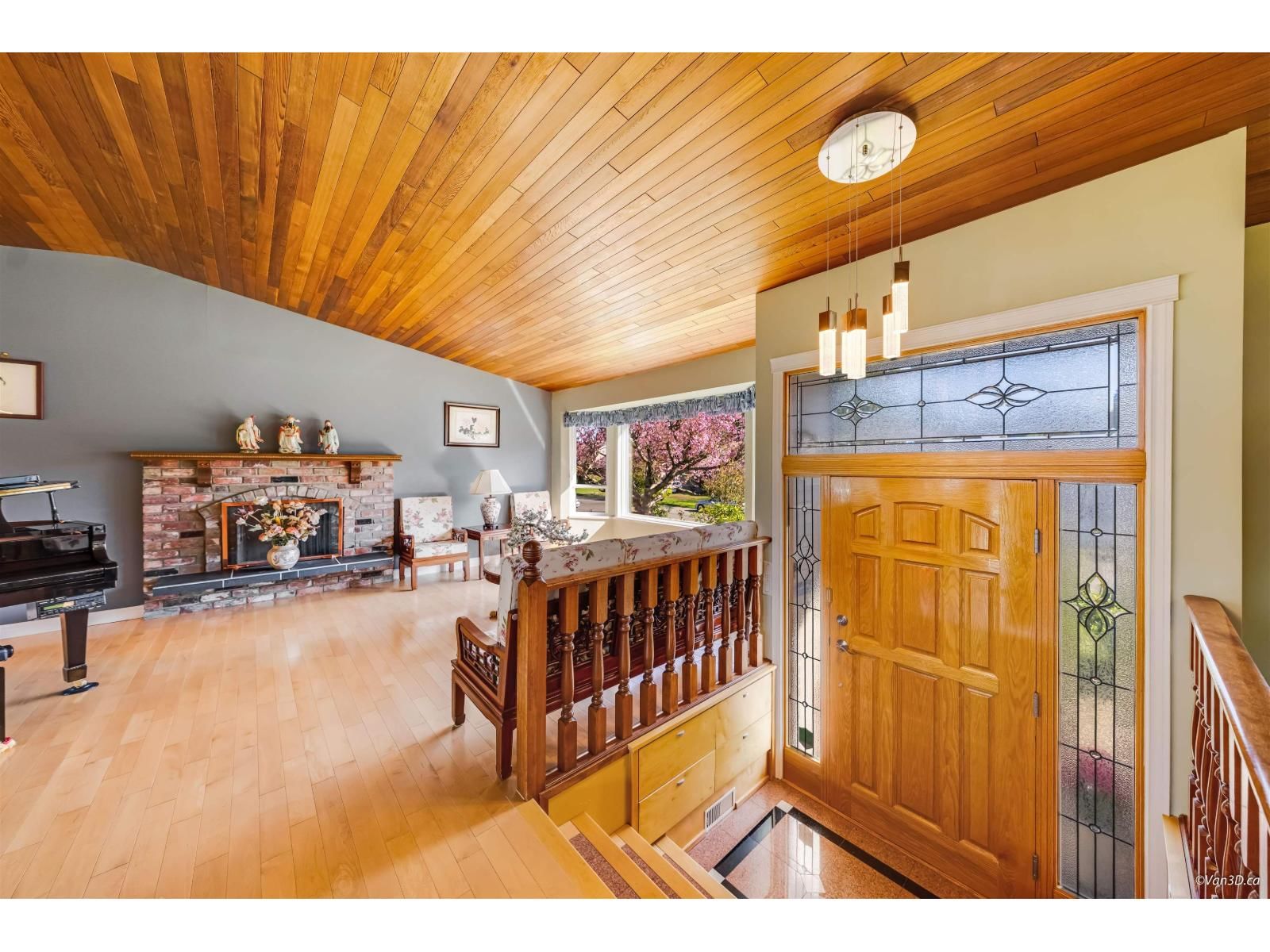 11761 CASCADE DRIVE Image 5