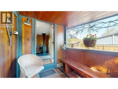 40022 GOVERNMENT Road | Squamish British Columbia | Slide Image Twenty-five