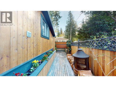 40022 GOVERNMENT Road | Squamish British Columbia | Slide Image Twenty-eight