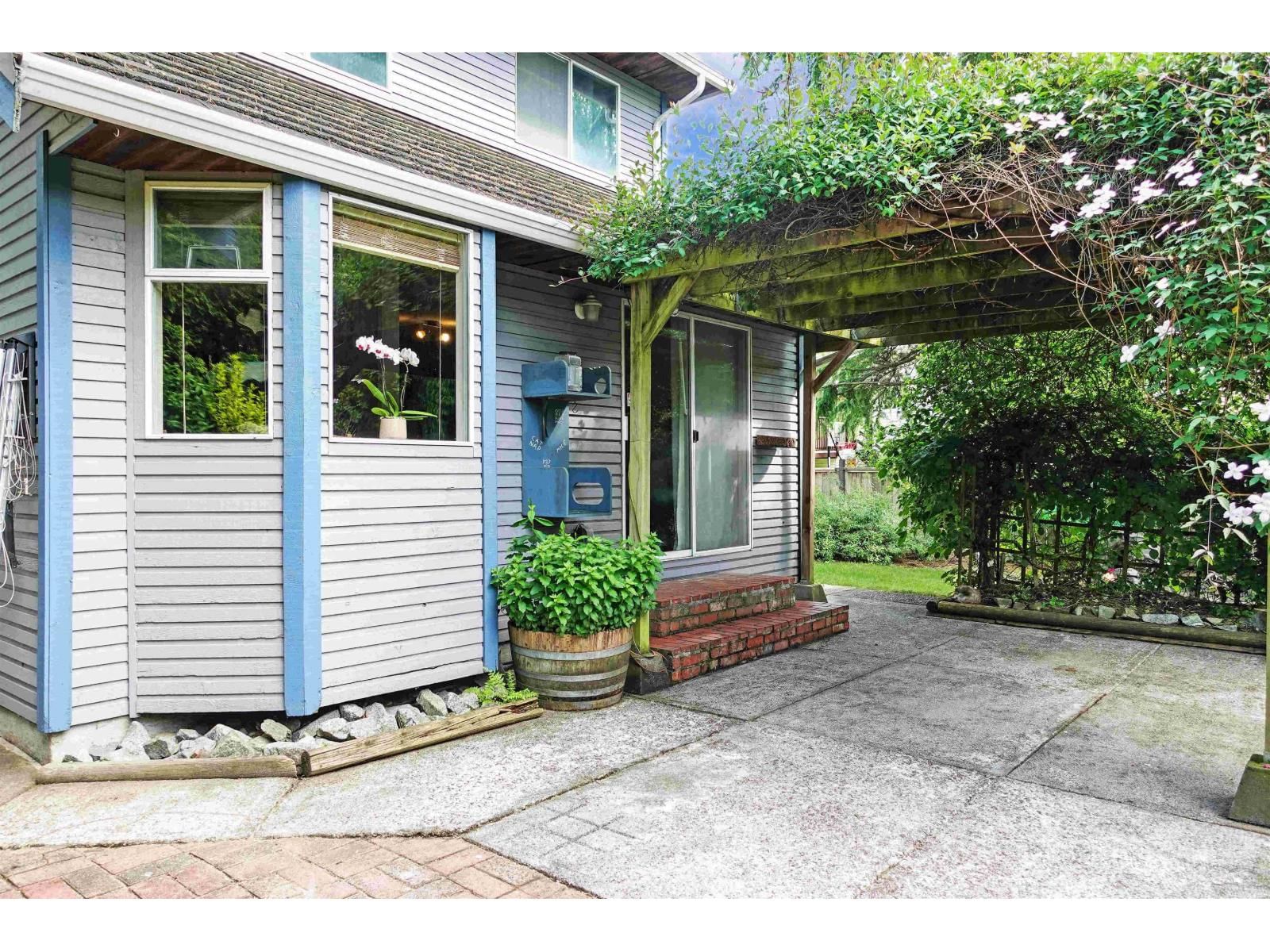 8985 WATSON COURT Image 31