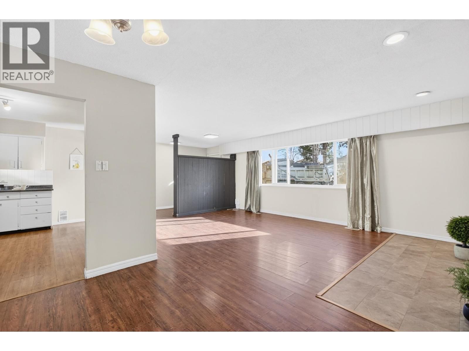 20409 122 AVENUE Image 12