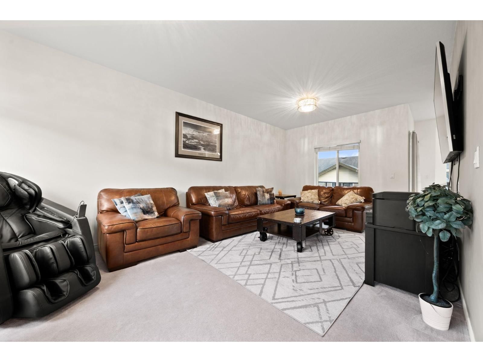 20496 67 AVENUE Image 7