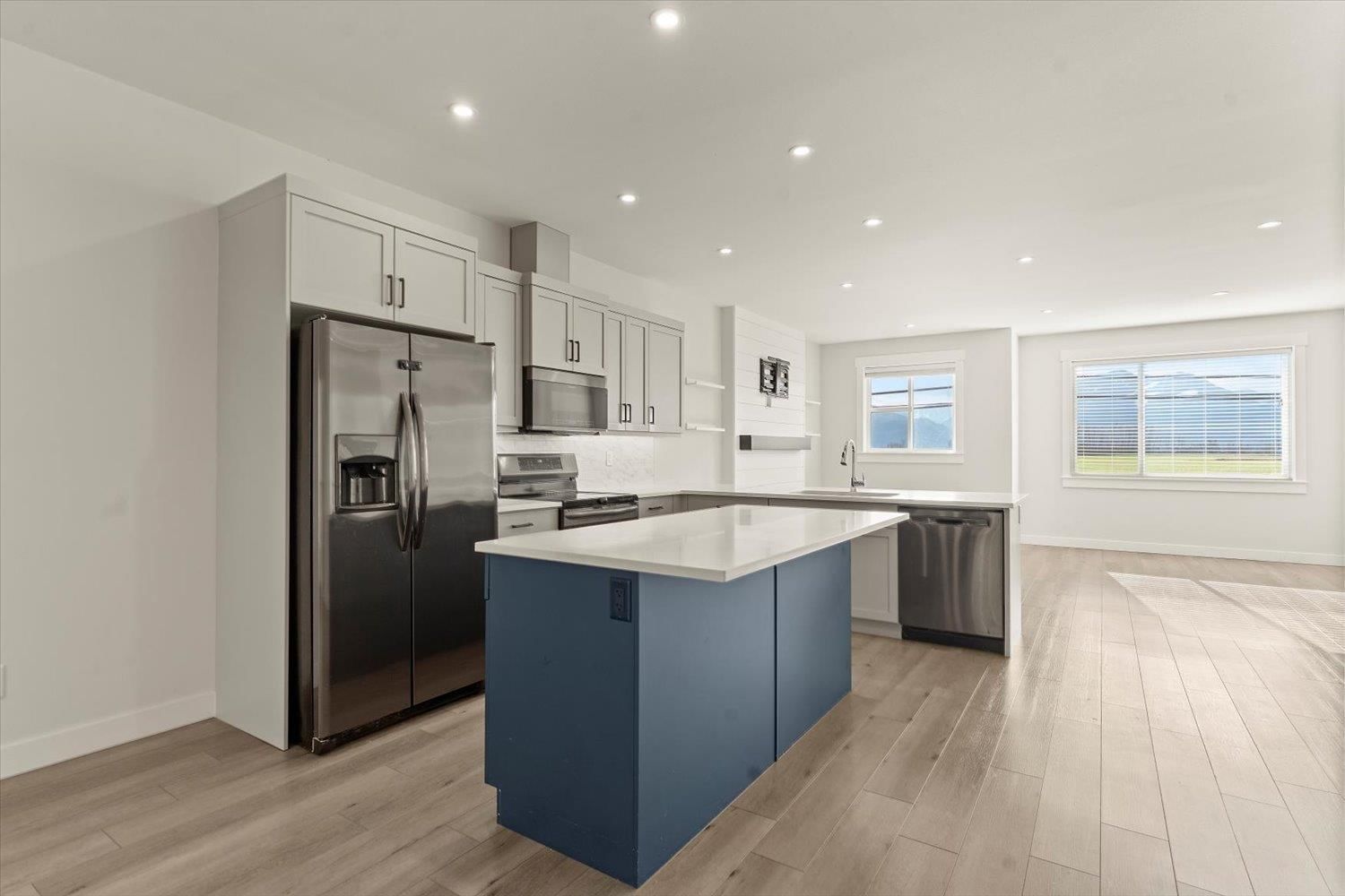 47389 YALE ROAD Image 11