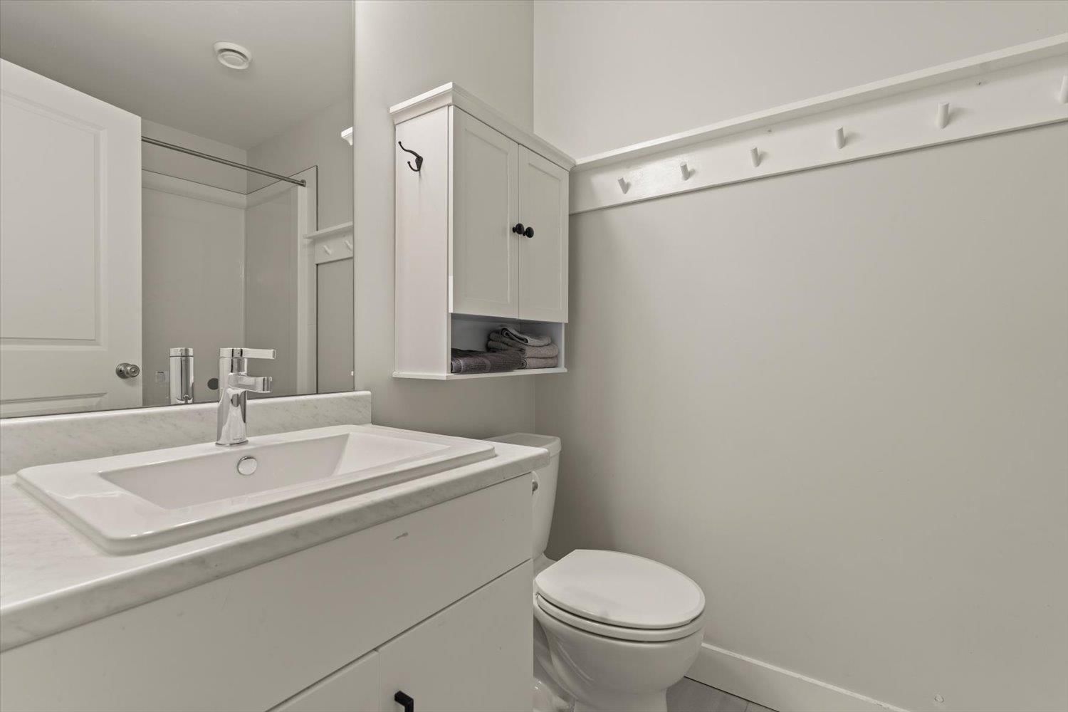 47389 YALE ROAD Image 32