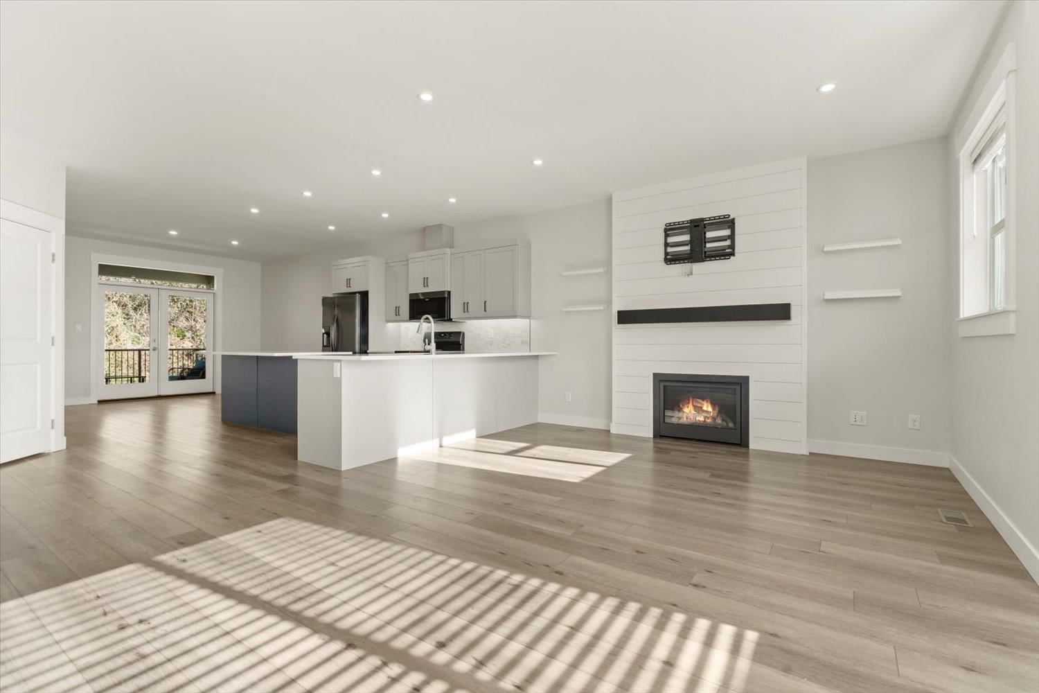 47389 YALE ROAD Image 7