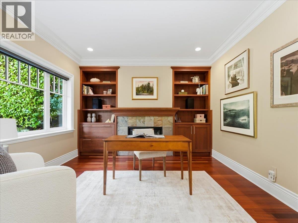 2618 LAWSON AVENUE Image 13