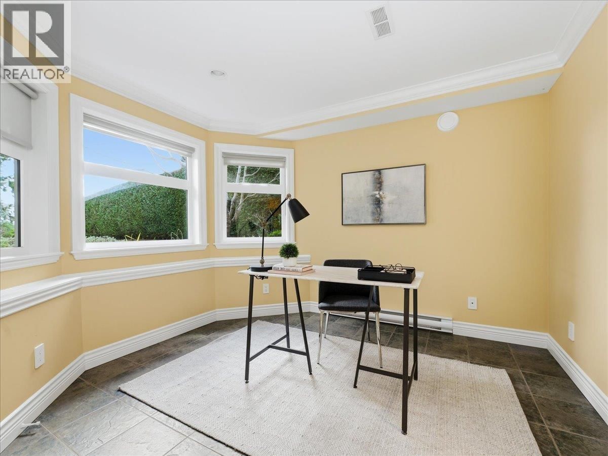 2618 LAWSON AVENUE Image 30