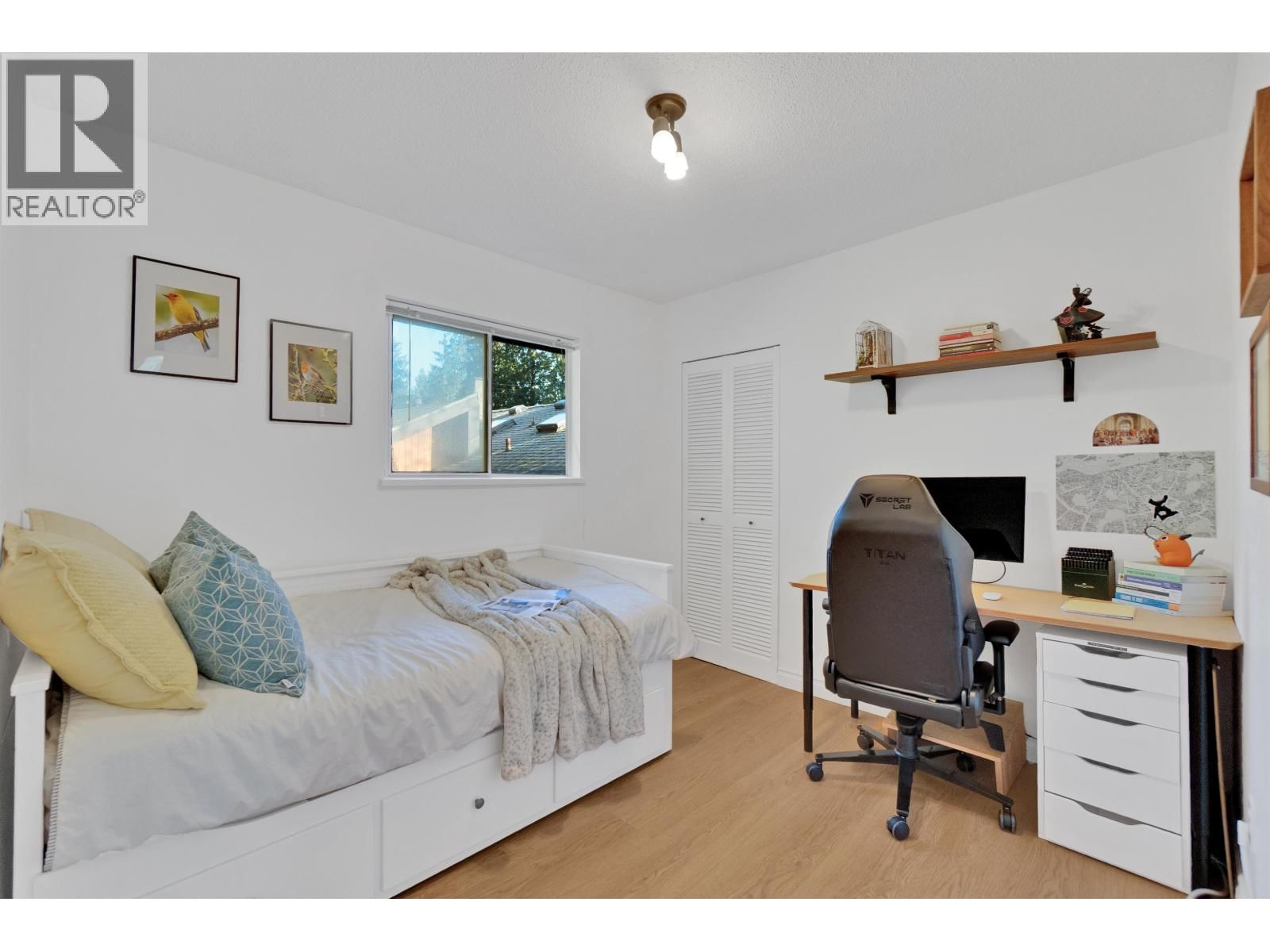 1652 COLEMAN STREET Image 19