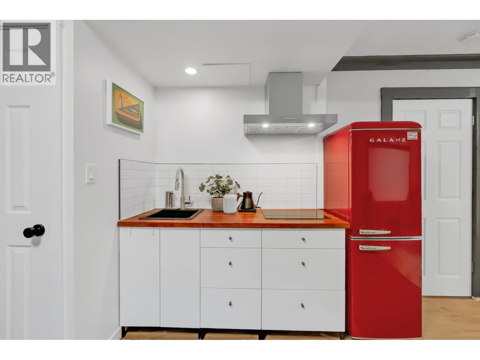 1652 COLEMAN STREET Image 27