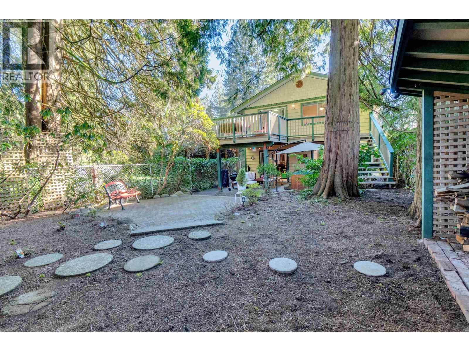 1652 COLEMAN STREET Image 37