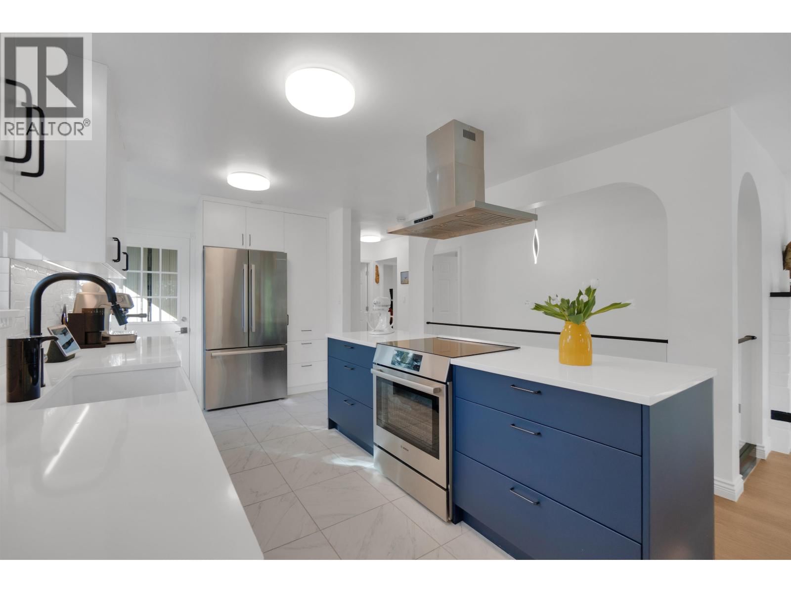 1652 COLEMAN STREET Image 5