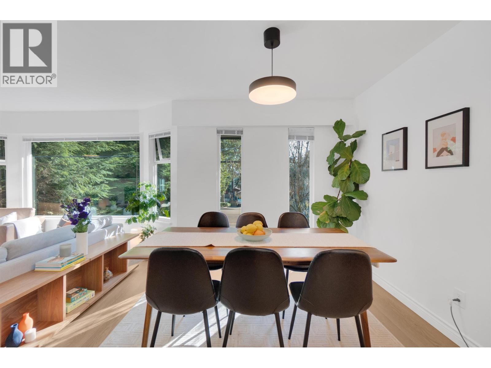 1652 COLEMAN STREET Image 7